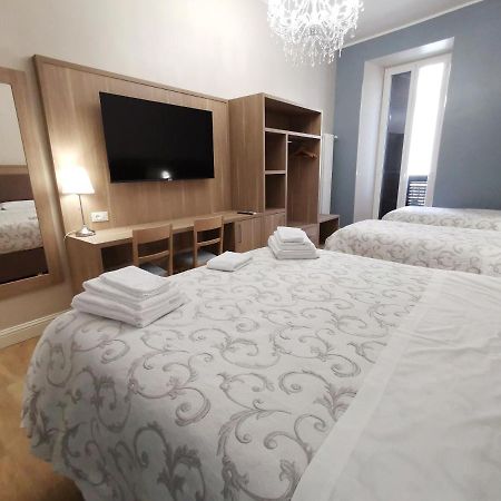 Bed and Breakfast Opera Relais 85 Мессіна Екстер'єр фото