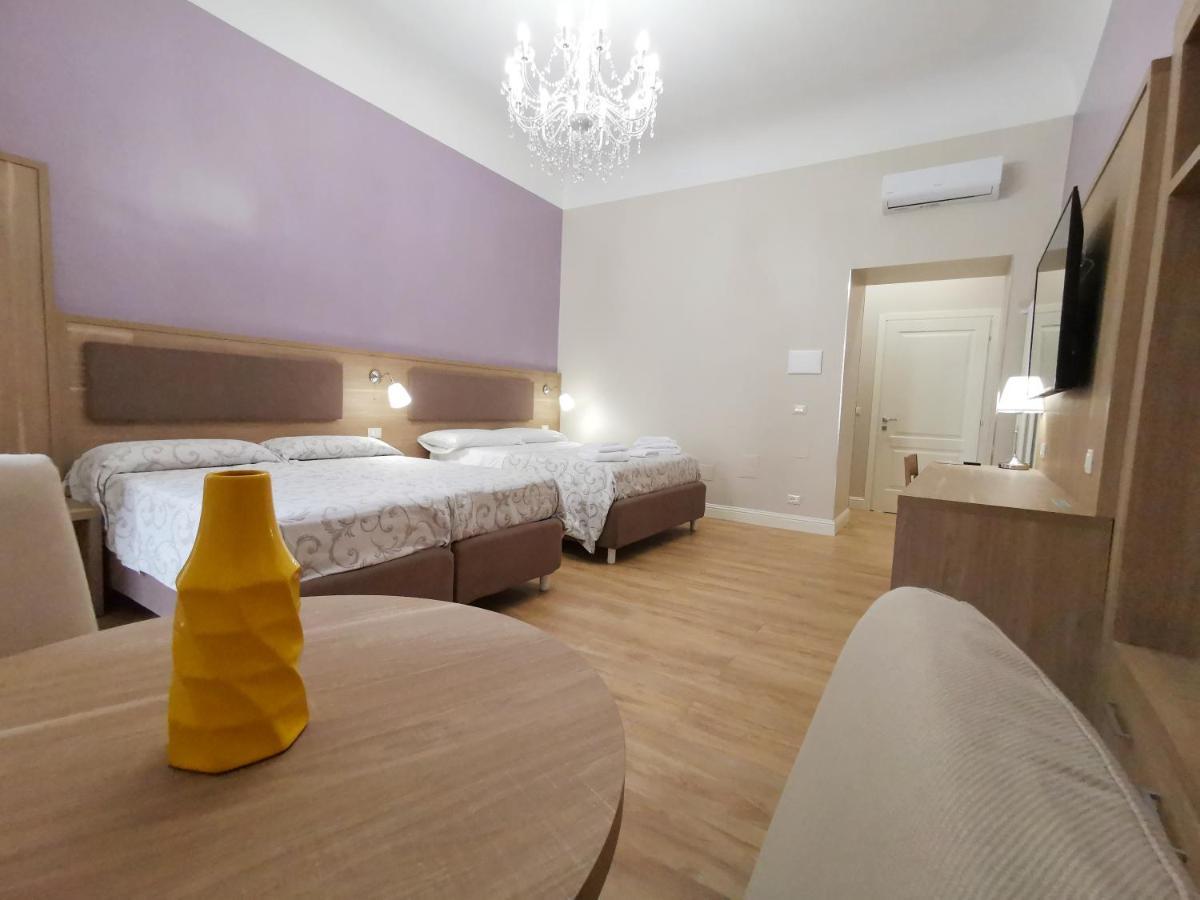 Bed and Breakfast Opera Relais 85 Мессіна Екстер'єр фото